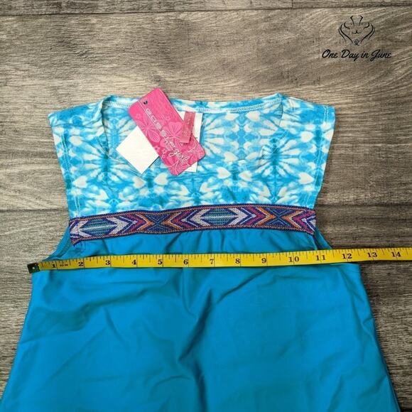 Gossip Girl Rash Guard Swim Top Size M - Picture 2 of 4